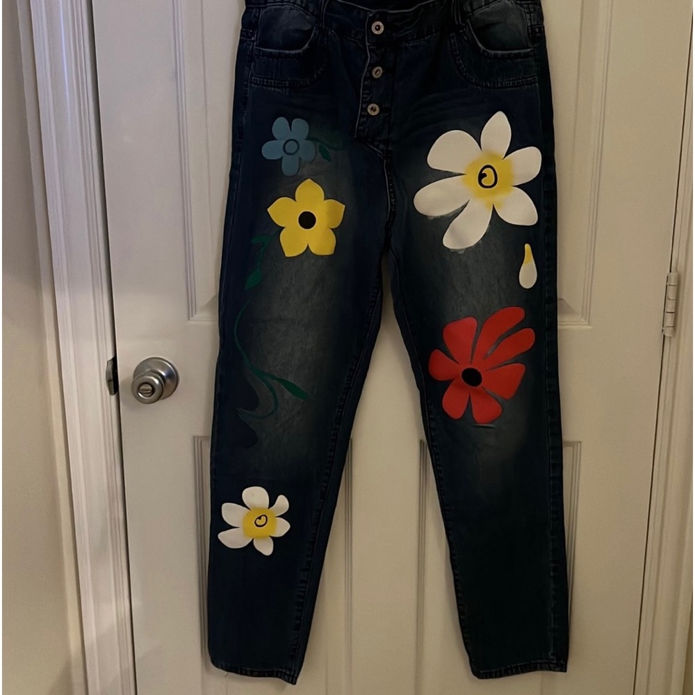 Jeans - Picture 2 of 8